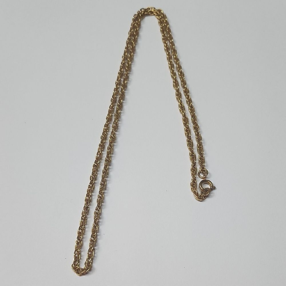 Elegant Gold tone Chain Necklace
